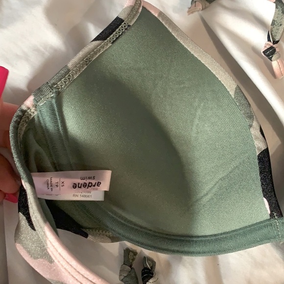 Ardene pink camo push up thong bikini set - Picture 3 of 4